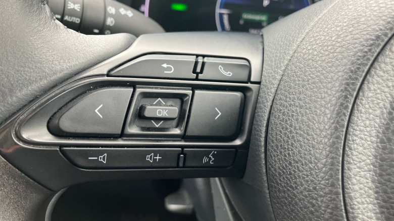 Toyota Yaris 1.5 Hybrid Design 5dr CVT Hybrid Hatchback